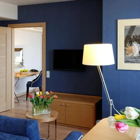 Hotell Marina Club Old Town View Gdańsk