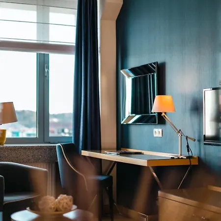 Hotell Marina Club Old Town View